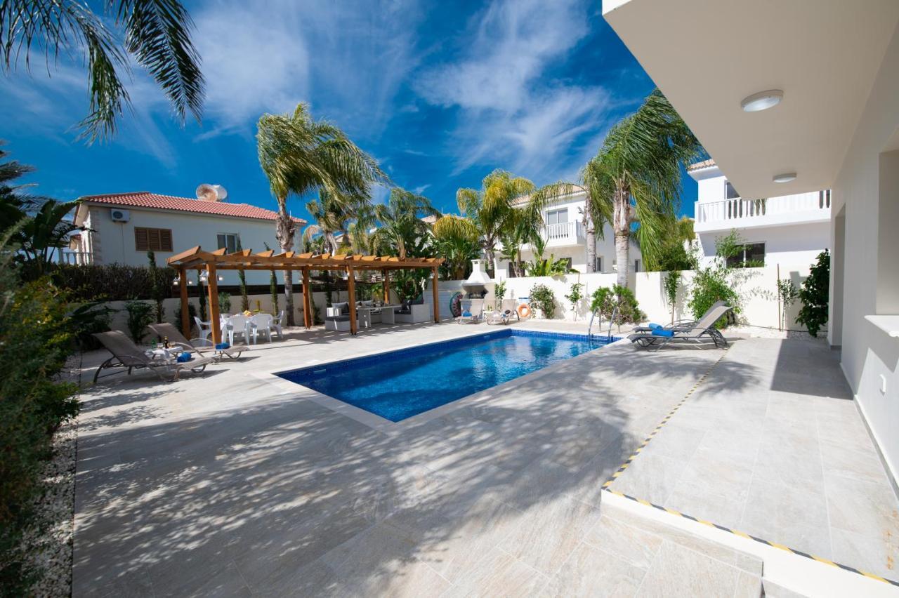 Villa Helena Ayia Napa Eksteriør billede