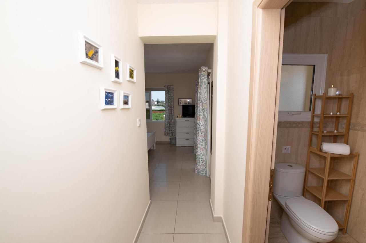 Villa Helena Ayia Napa Eksteriør billede