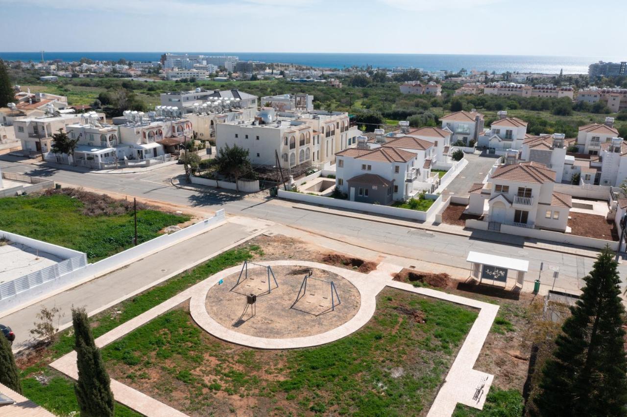Villa Helena Ayia Napa Eksteriør billede
