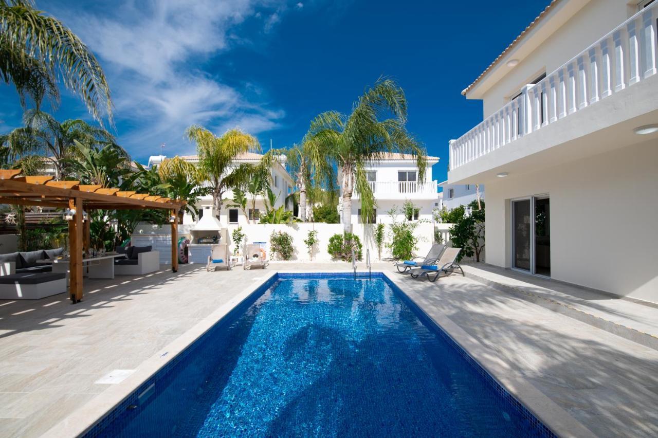 Villa Helena Ayia Napa Eksteriør billede