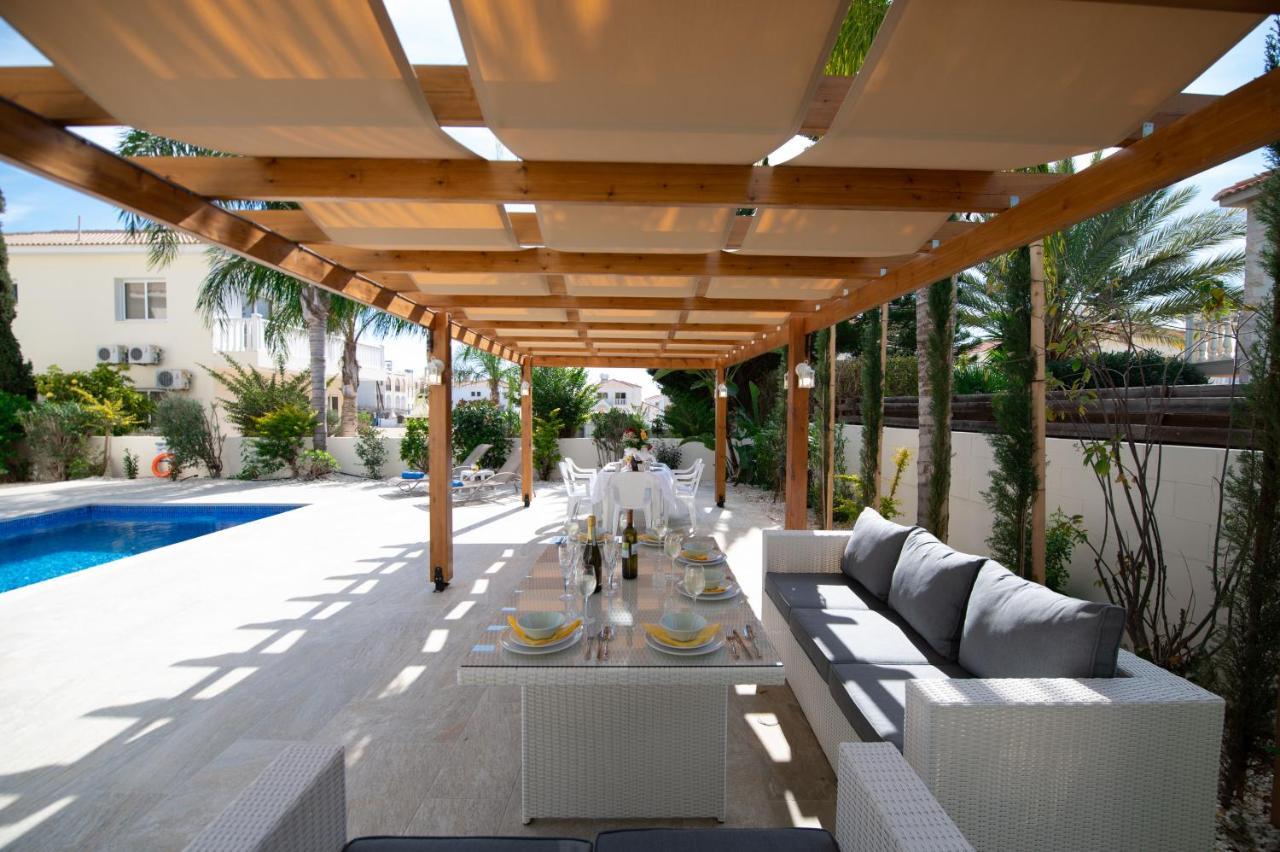 Villa Helena Ayia Napa Eksteriør billede