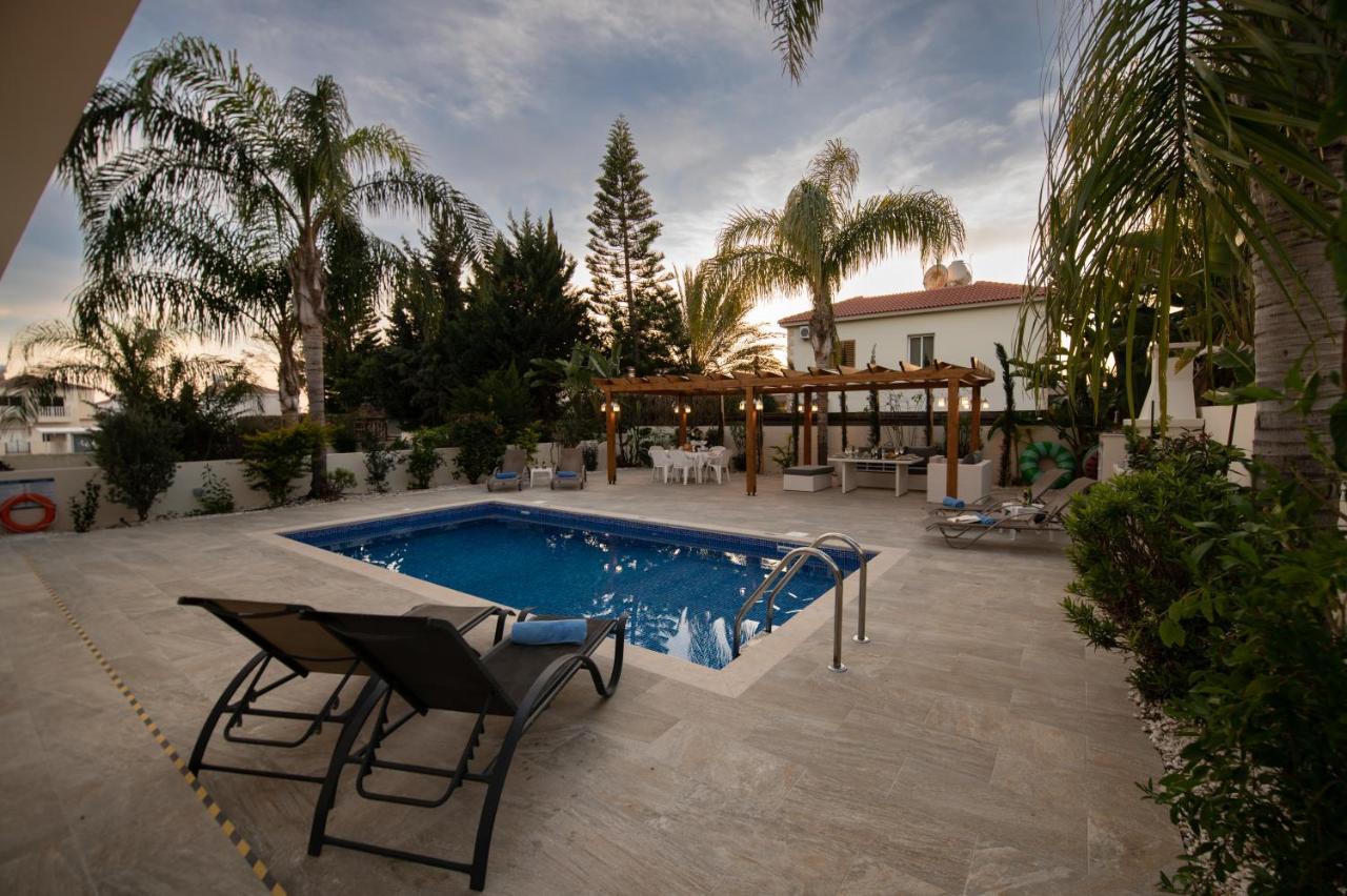 Villa Helena Ayia Napa Eksteriør billede